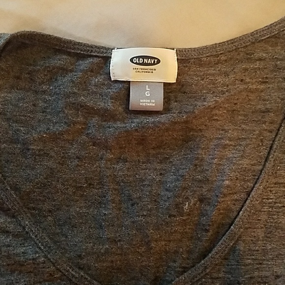 Old navy tees. Set of 2 - Picture 5 of 5